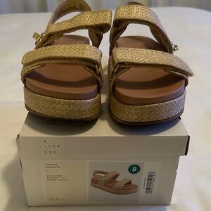 A New Day Women's Woven Tan Sandals